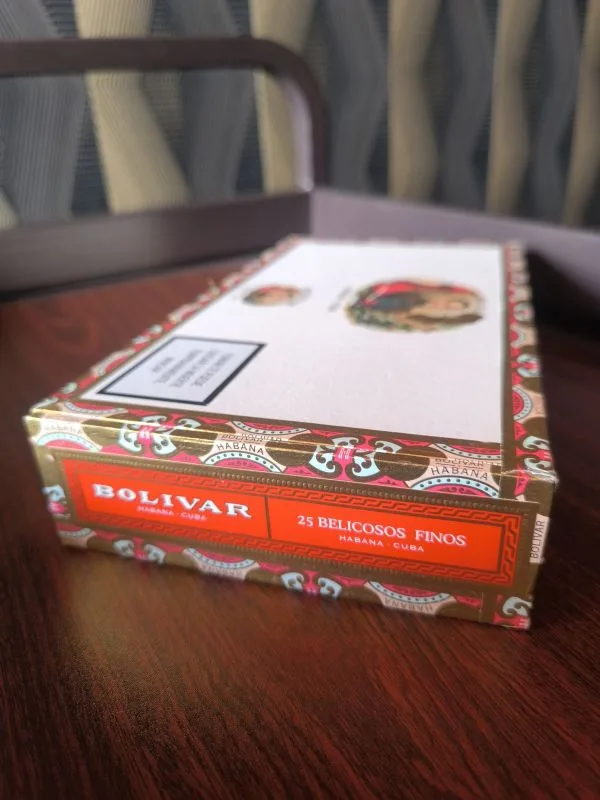 Bolívar Belicosos Finos